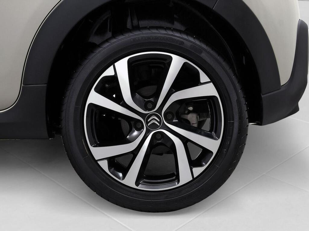 Citroën C3 BlueHDi 75KW (100CV) S&S Shine 11