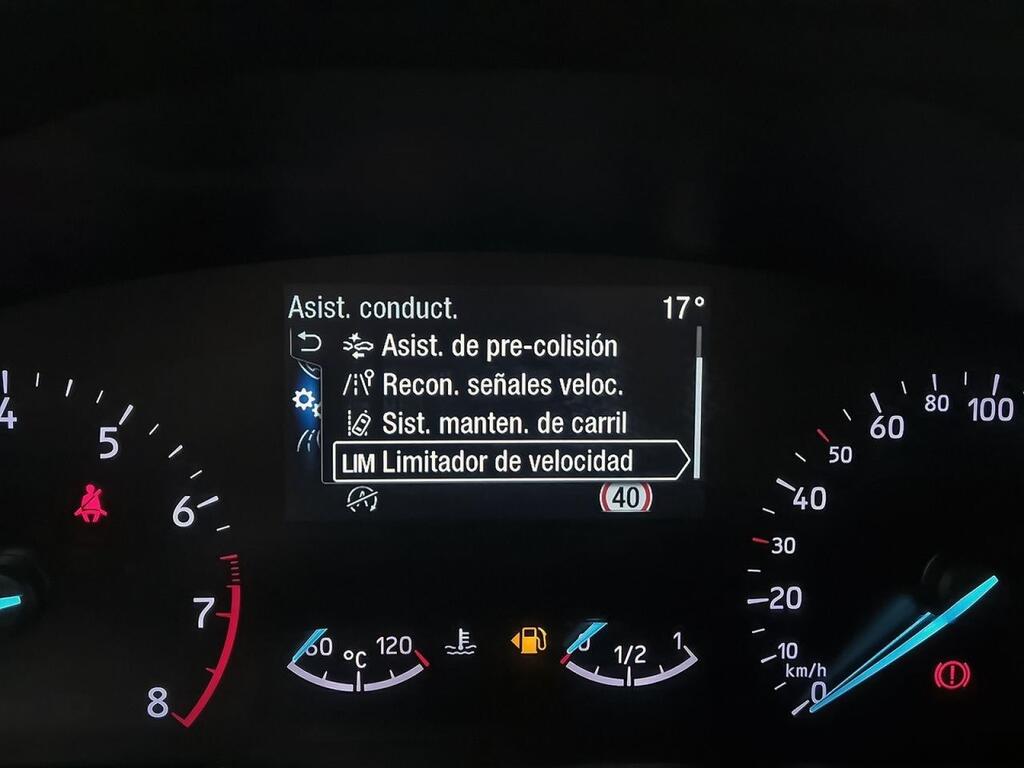 Ford Focus 1.0 Ecoboost MHEV 92kW ST-Line
