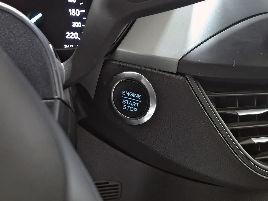 Ford Focus 1.0 Ecoboost MHEV 92kW ST-Line