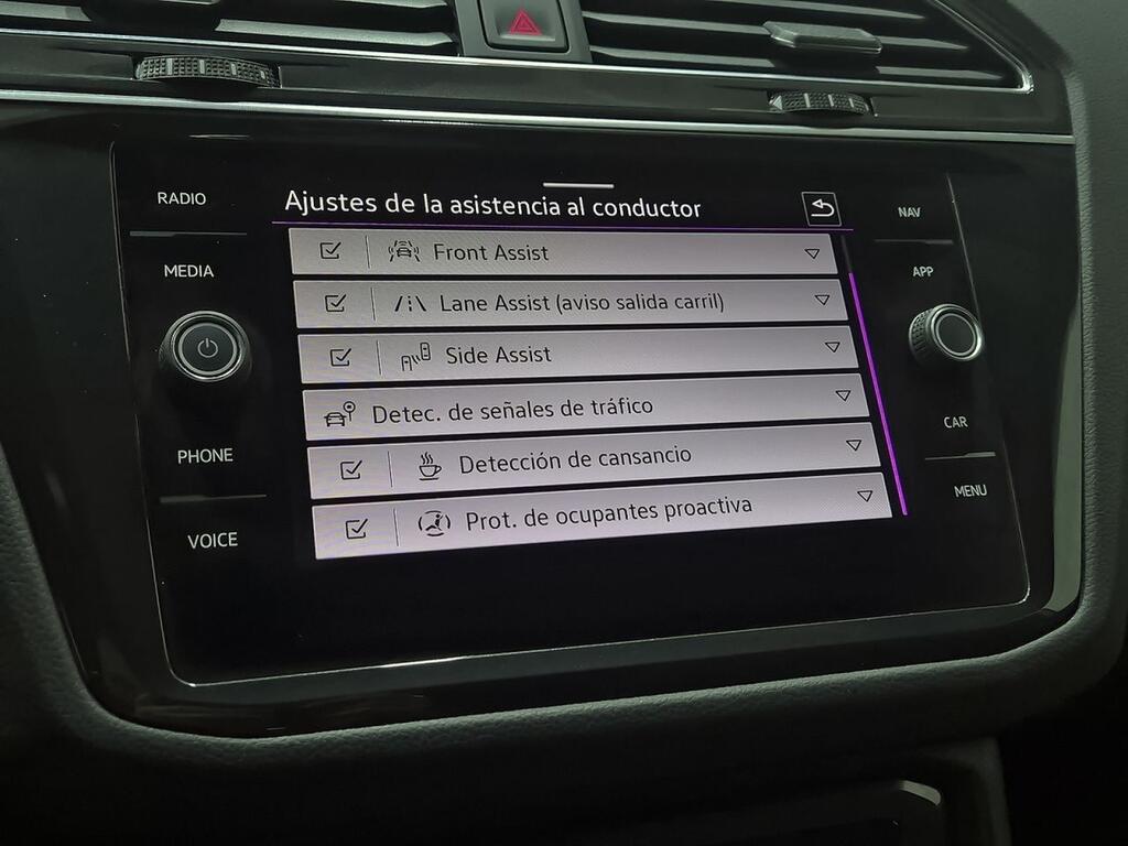 Volkswagen Tiguan R-Line 2.0 TDI 110kW (150CV) DSG 25