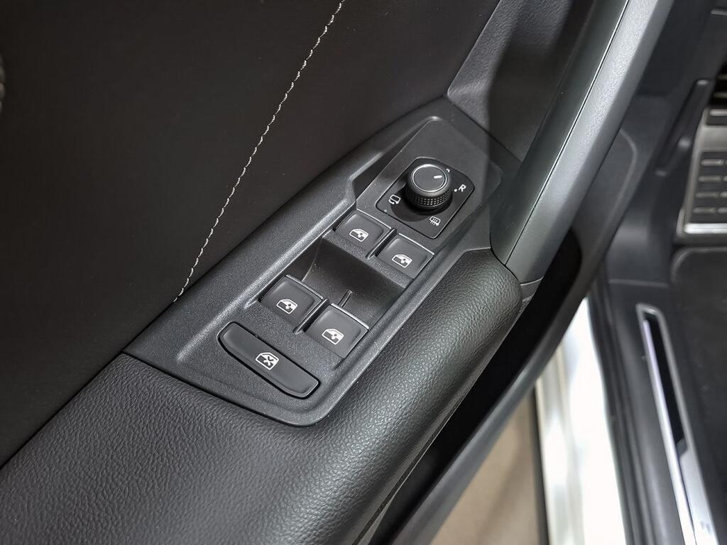 Volkswagen Tiguan R-Line 2.0 TDI 110kW (150CV) DSG 11