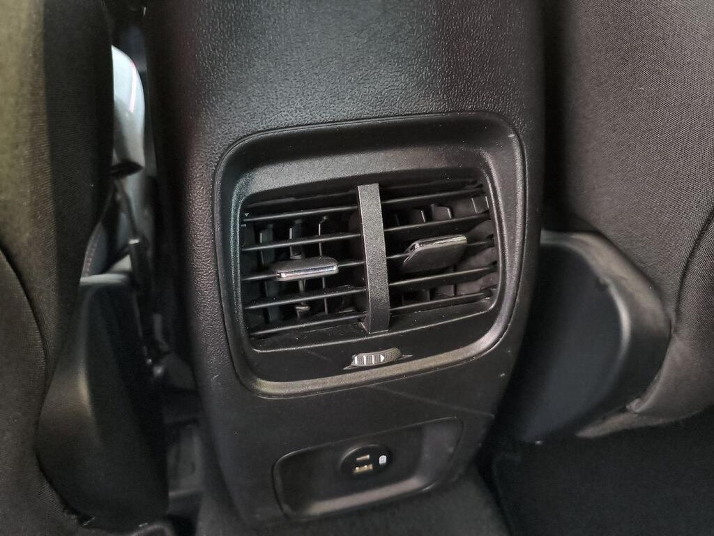 Ford Kuga ST-Line 1.5 EcoBlue 88kW (120CV) 26