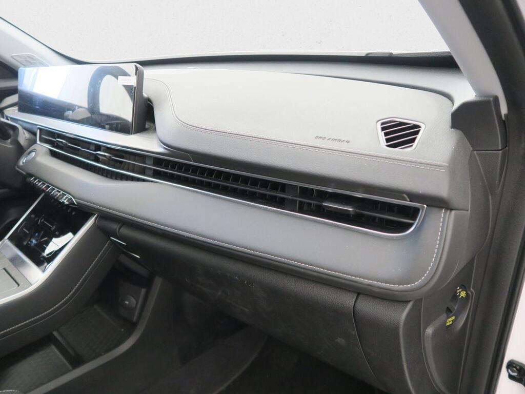 Ebro S400 1.5 DHE HEV Premium CVT