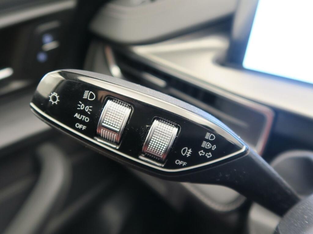 Ebro S400 1.5 DHE HEV Premium CVT