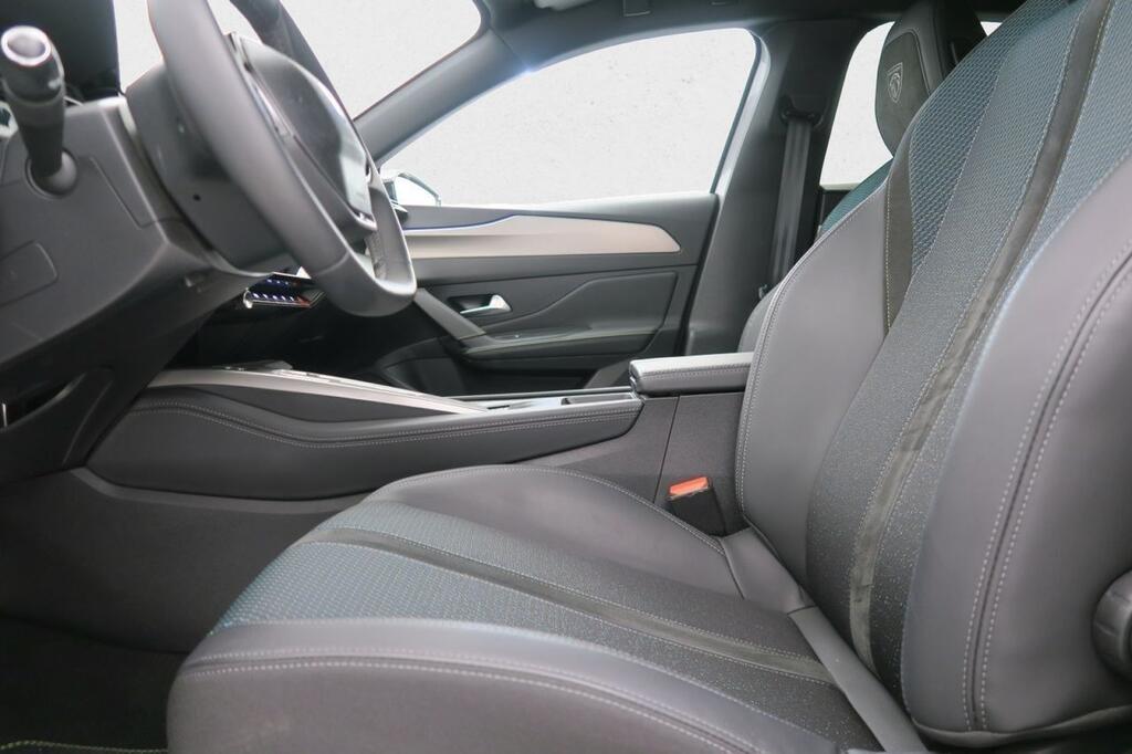 Peugeot 308 FIRST EDITION ELECTRICO 54KWH 115KW 156CV 5P