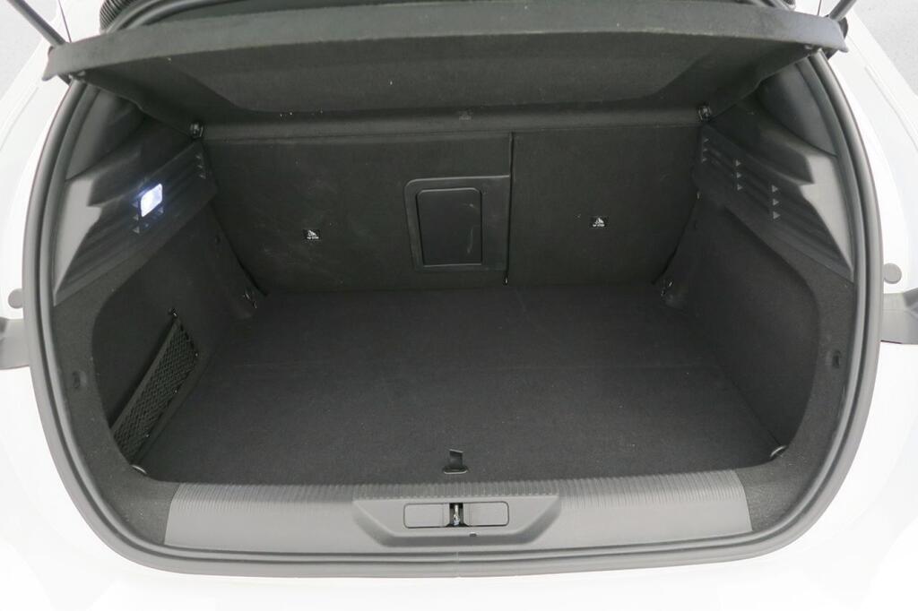 Peugeot 308 FIRST EDITION ELECTRICO 54KWH 115KW 156CV 5P