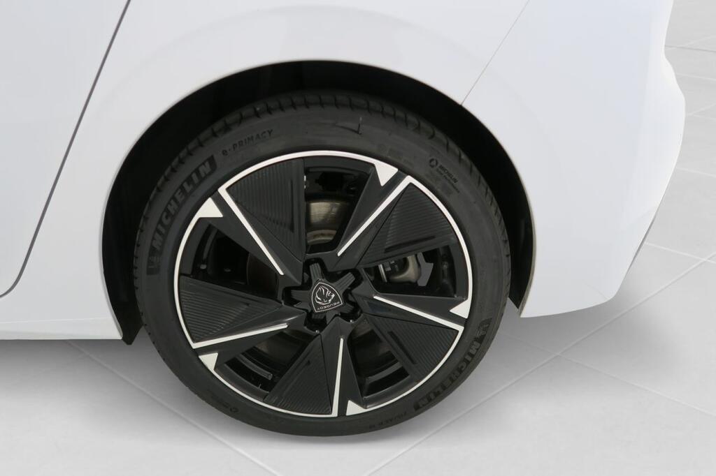 Peugeot 308 FIRST EDITION ELECTRICO 54KWH 115KW 156CV 5P