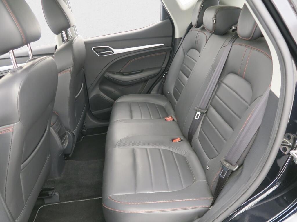 MG ZS LUXURY 1.0T 111 CV 5P