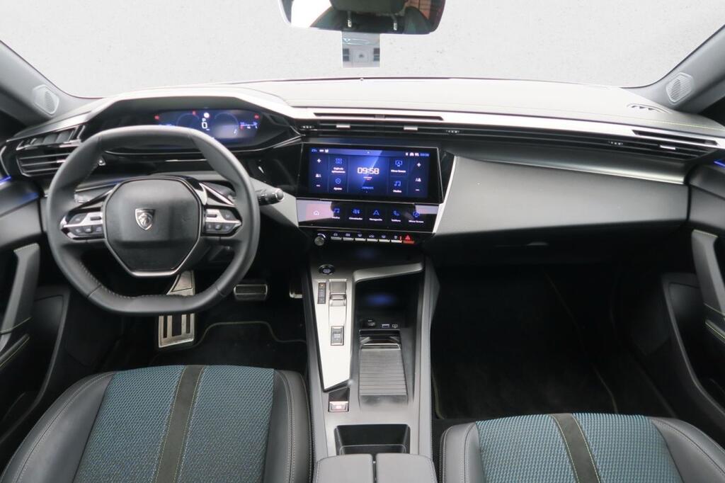 Peugeot 308 5P First Edition Eléctrico 115kW (156CV)