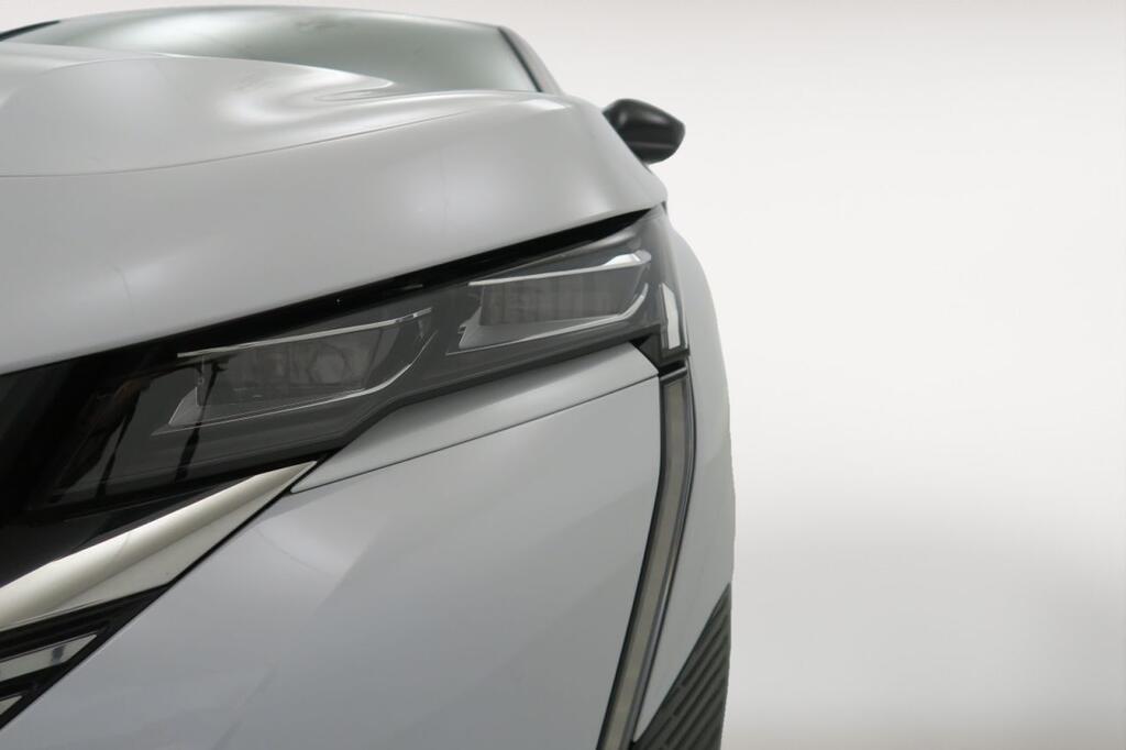 Peugeot 308 5P First Edition Eléctrico 115kW (156CV)