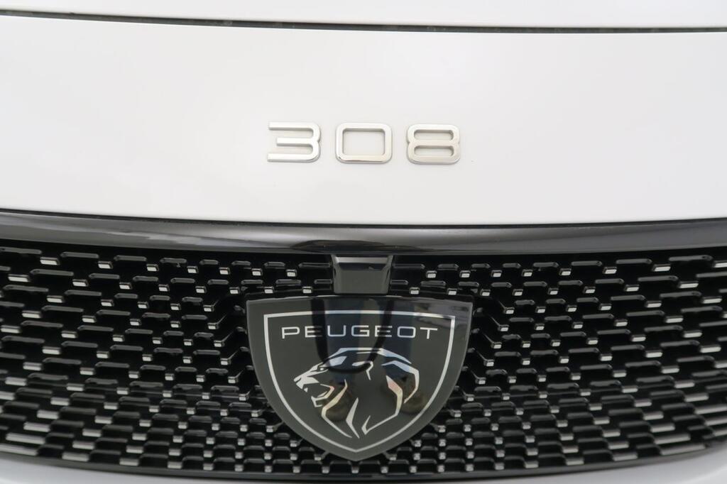 Peugeot 308 5P First Edition Eléctrico 115kW (156CV)