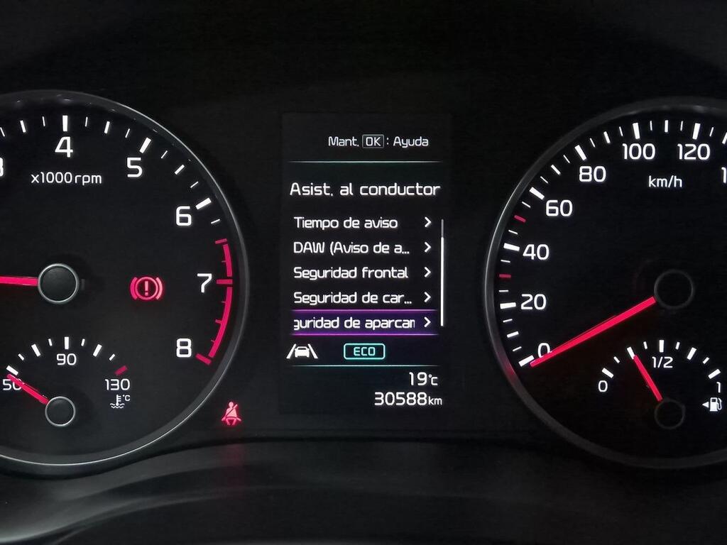 Kia Stonic 1.0 T-GDi 74kW MHEV MT Style Edition 24