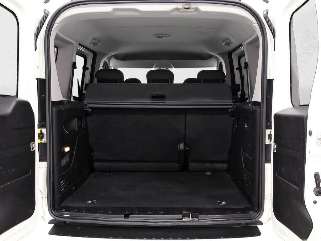 Fiat Doblò 1.3 MULTIJET 95 SX COMBI N1 5P 11