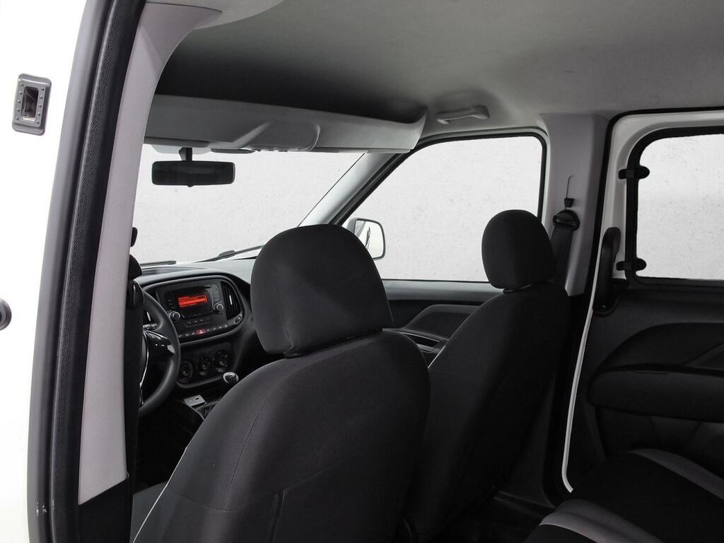 Fiat Doblò 1.3 MULTIJET 95 SX COMBI N1 5P 26