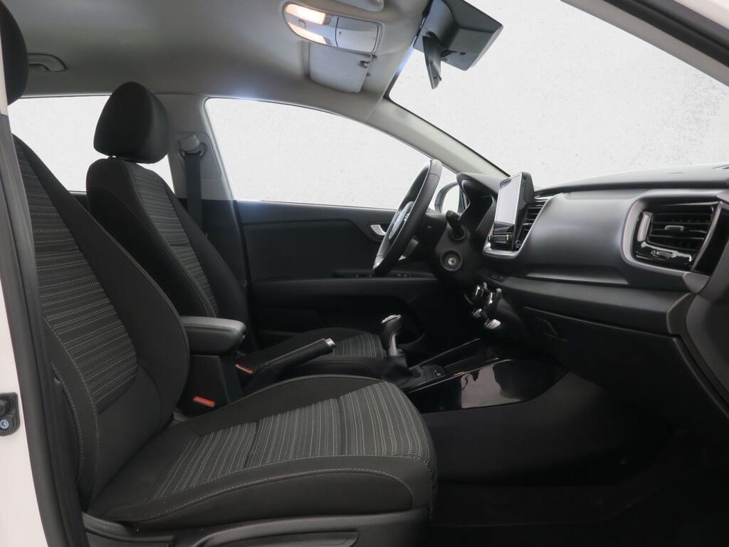 Kia Stonic SUV 1.0 T-GDI MHEV IMT 74KW DRIVE 100 5P 19