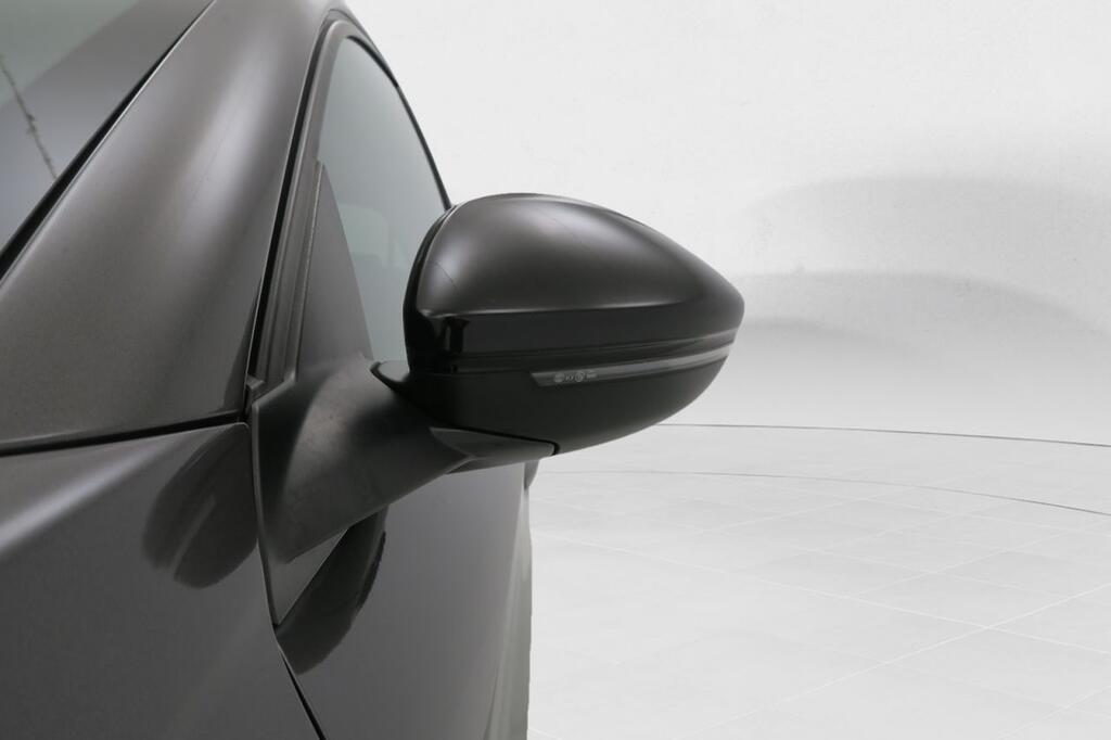 Peugeot 208 PureTech 96kW (130CV) EAT8 GT Line 22