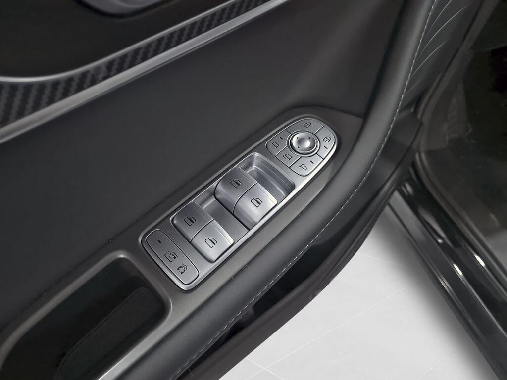 Ebro S700 1.5 TGDI PHEV Luxury E-CVT