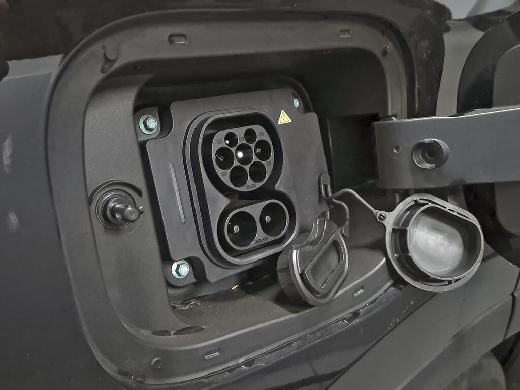 Ebro S700 1.5 TGDI PHEV Luxury E-CVT