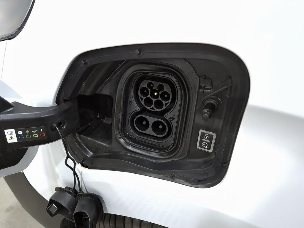 Peugeot Expert E-EXPERT FURGON STANDARD BEV (100KW) 136CV