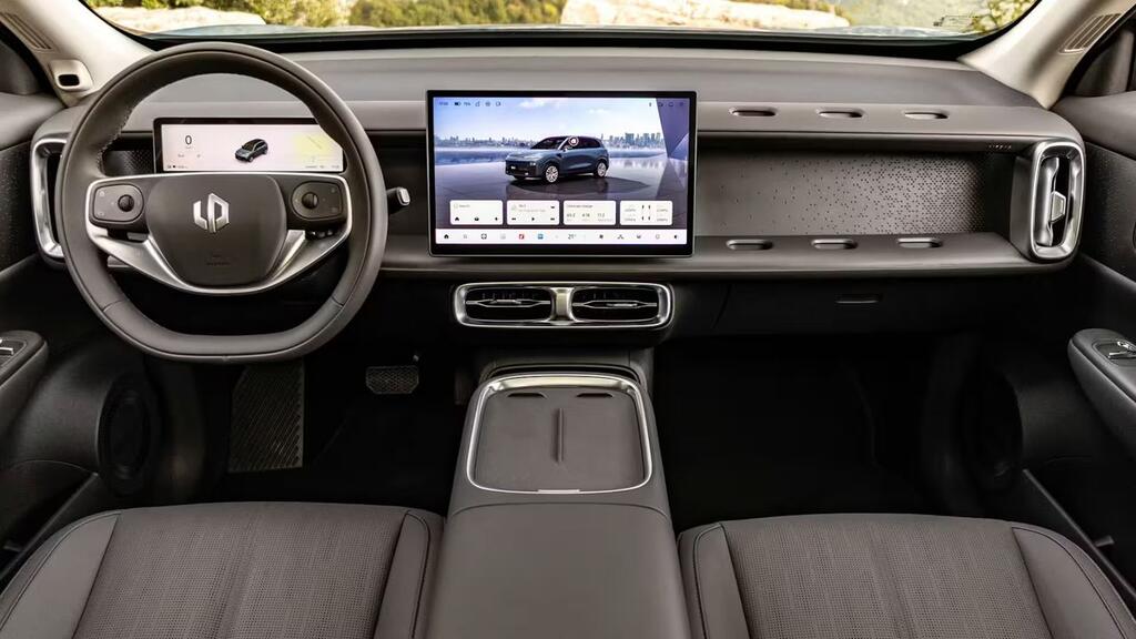 Leapmotor B10 B10 REEV 18.8 kWh Design Auto 2