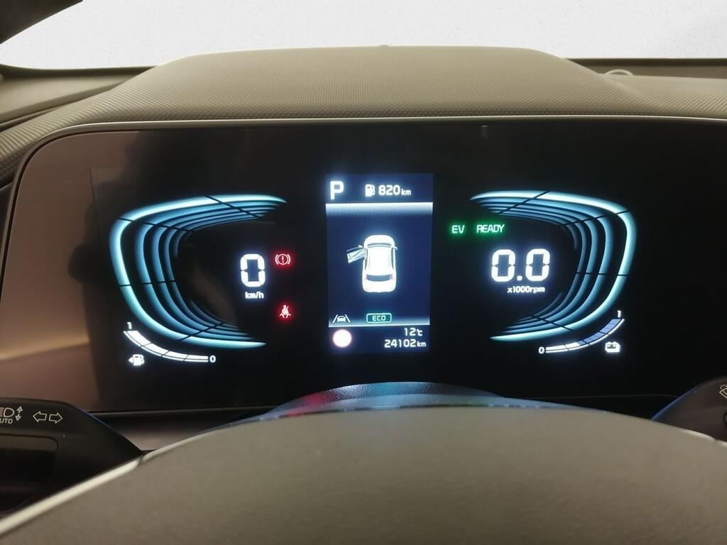 Kia Niro 1.6 GDi HEV 104kW (141CV) Drive
