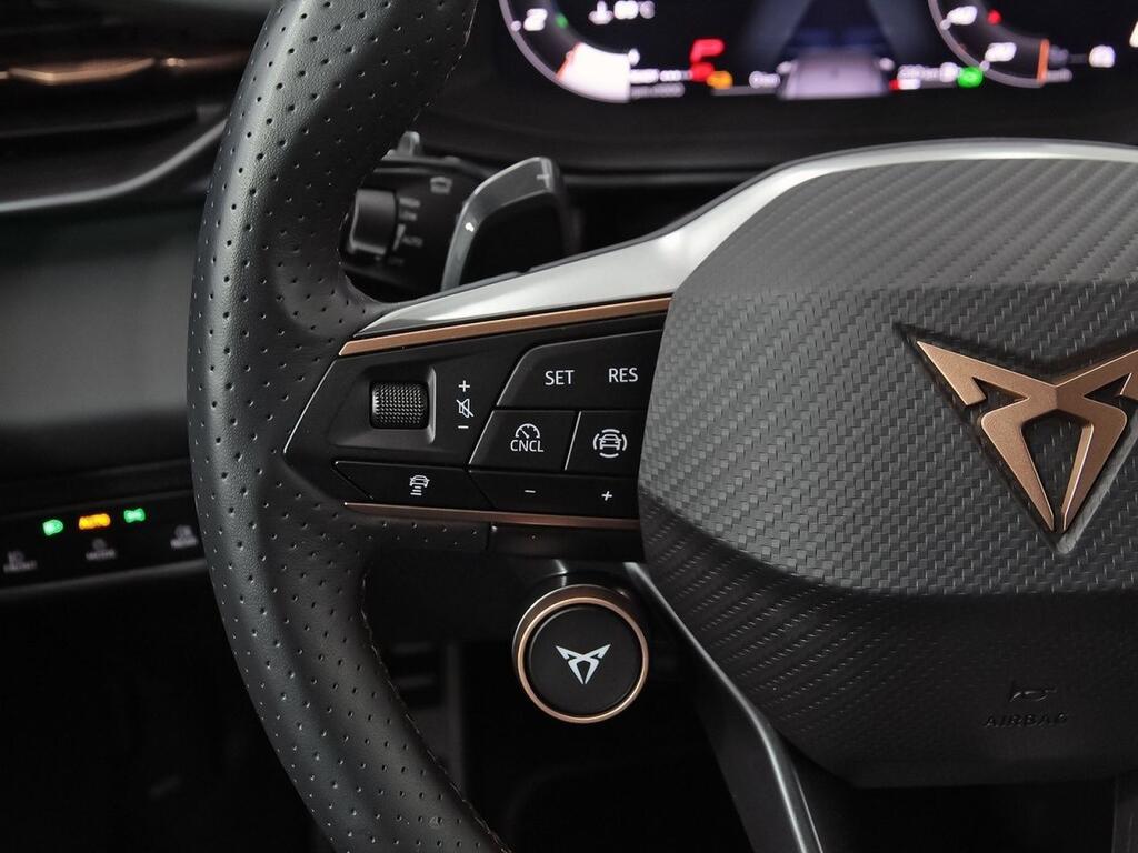 CUPRA Terramar 1.5 TSI e-Hybrid 200kW (272 CV) VZ DSG