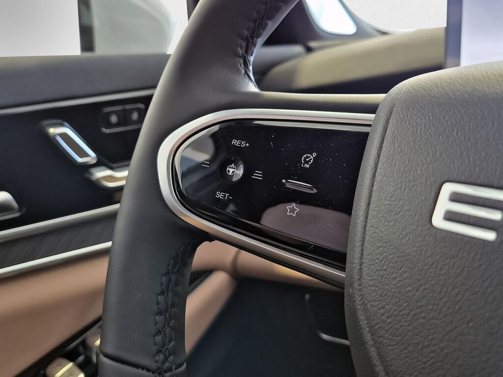 Ebro S900 PHEV 1.5 TGDI 3DHT 4X4 Luxury 19