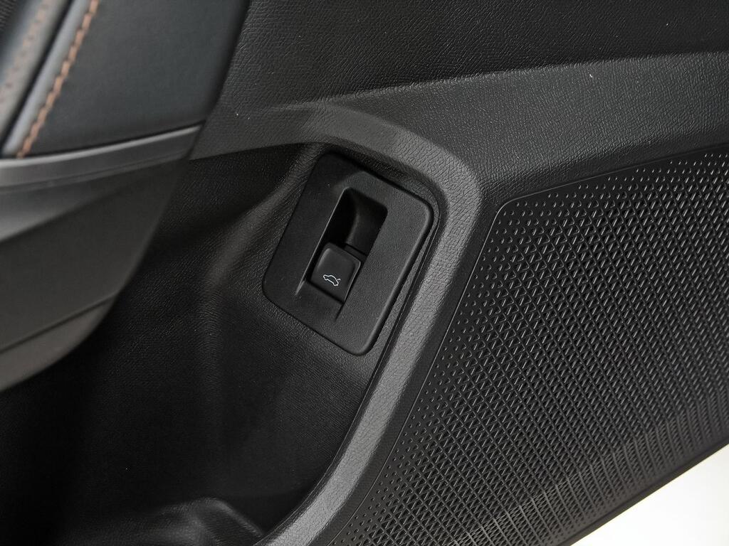 CUPRA León SP 1.5 eTSI 110kW (150CV) DSG