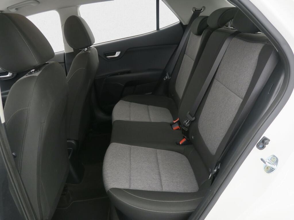 Kia Stonic SUV 1.2 DPI CONCEPT 84 5P 17