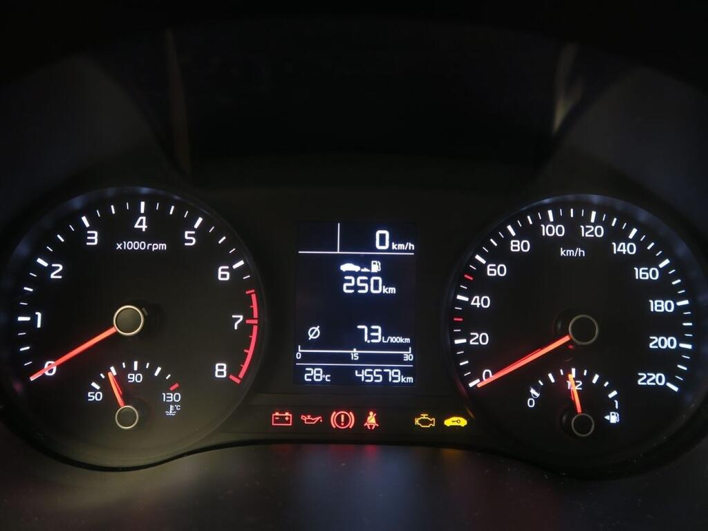 Kia Stonic SUV 1.2 DPI CONCEPT 84 5P 8