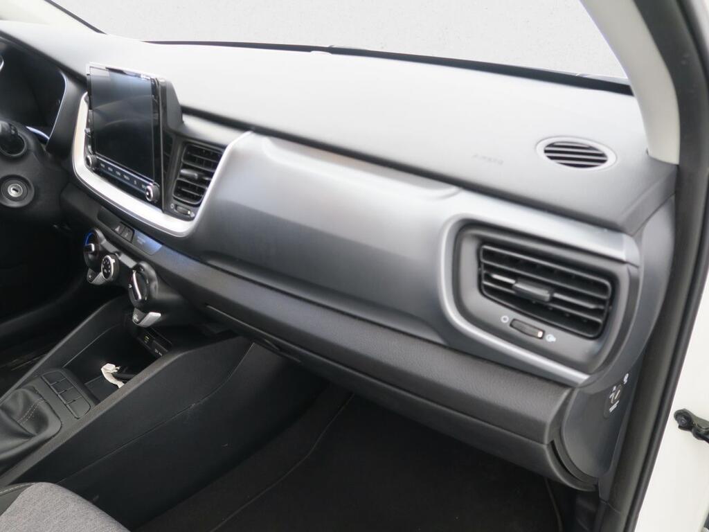 Kia Stonic SUV 1.2 DPI CONCEPT 84 5P 19