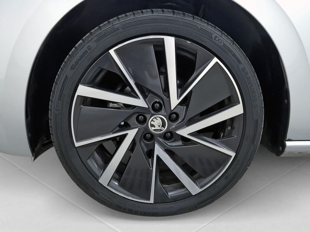 Skoda Scala 1.5 TSI 110 KW (150 CV) Sport Plus 8