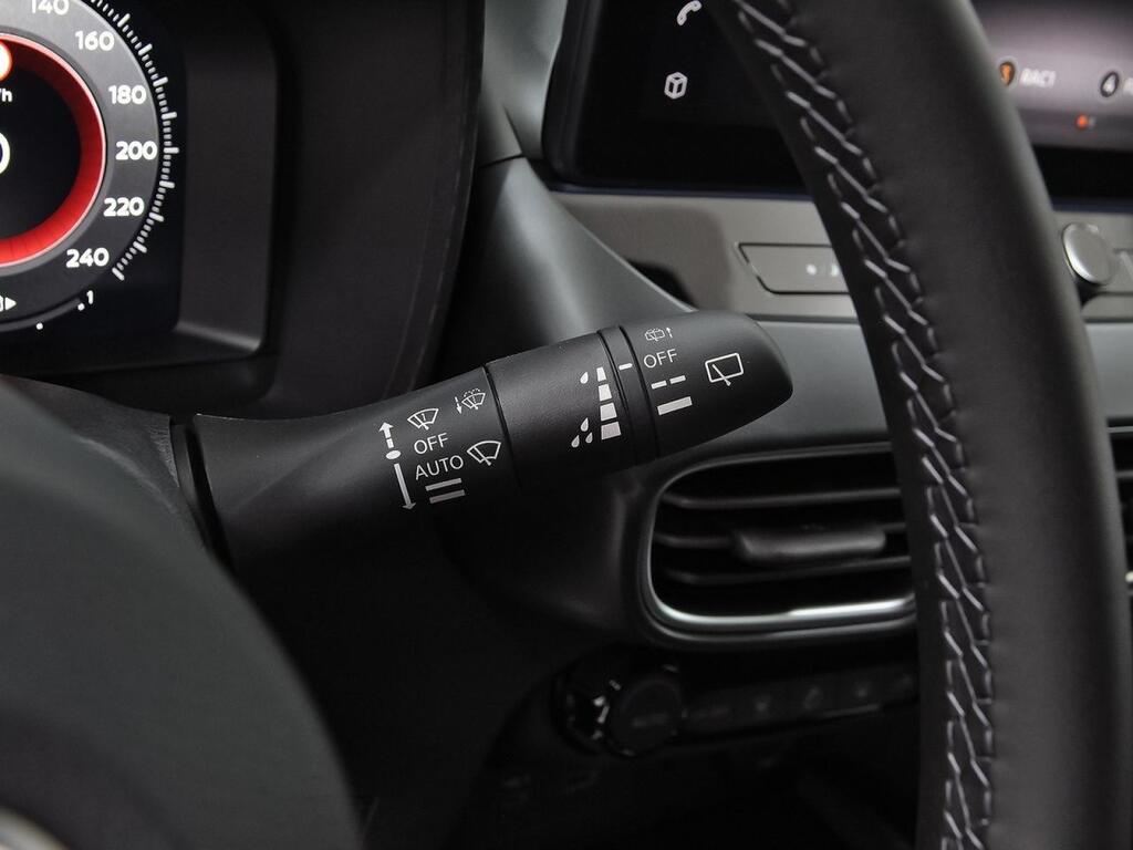 Nissan Juke DIG-T 84 kW (114 CV) DCT 7V N-Connecta