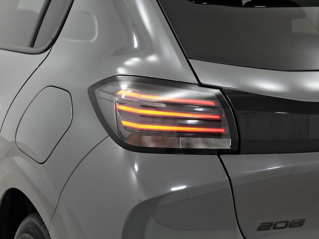Peugeot 208 Allure Gasolina 100 S&S 6 Vel. MAN Segunda mano