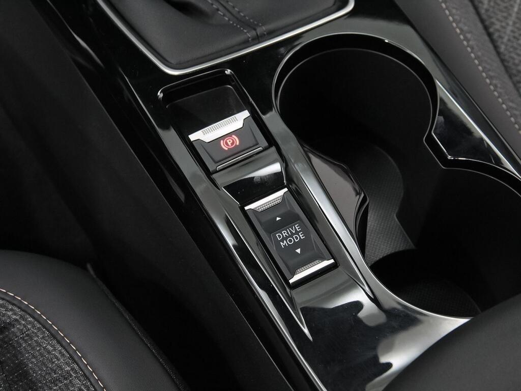 Peugeot 208 Allure Gasolina 100 S&S 6 Vel. MAN Segunda mano