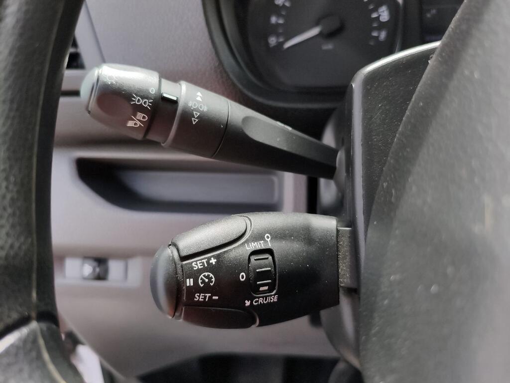 Peugeot Expert ** EXPERT FURGON 1.5 BLUEHDI 100 S&S STANDARD 4P Segunda mano