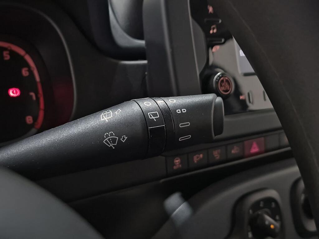 Fiat Panda Panda Hybrid 1.0 51kw (70CV) 14