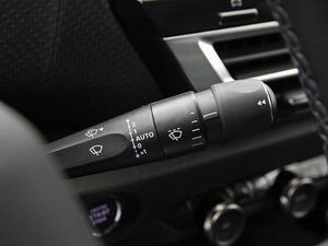 Citroën C4 ë-C4 eléctrico 100kW 50kWh Shine 12