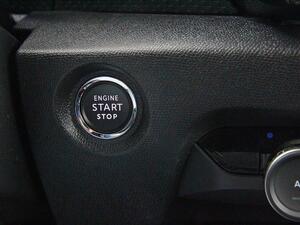 Citroën C4 ë-C4 eléctrico 100kW 50kWh Shine 23