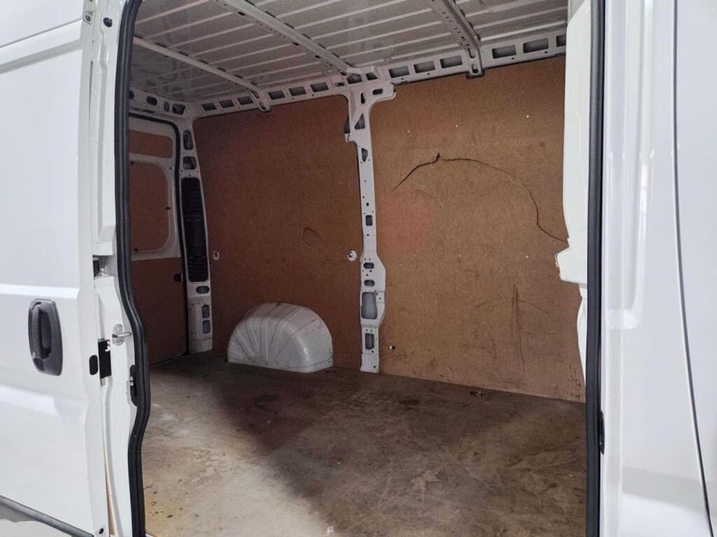 Peugeot Boxer FG 2.2 BHDI 120 L2H2 3.3T 4P 13