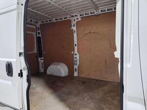 Peugeot Boxer FG 2.2 BHDI 120 L2H2 3.3T 4P 13