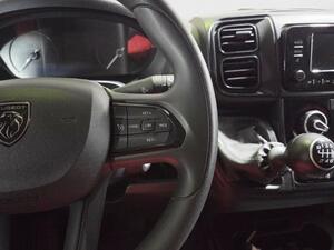 Peugeot Boxer FG 2.2 BHDI 120 L2H2 3.3T 4P 26