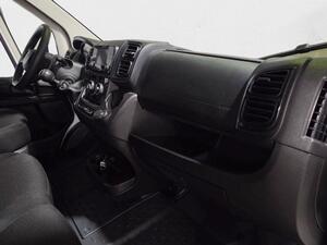 Peugeot Boxer FG 2.2 BHDI 120 L2H2 3.3T 4P 28