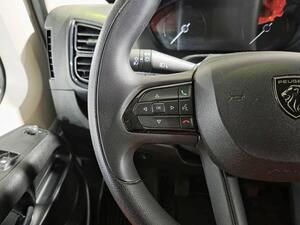 Peugeot Boxer FG 2.2 BHDI 120 L2H2 3.3T 4P 25
