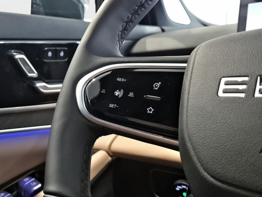 Ebro S900 PHEV 1.5 TGDI 3DHT 4X4 Luxury
