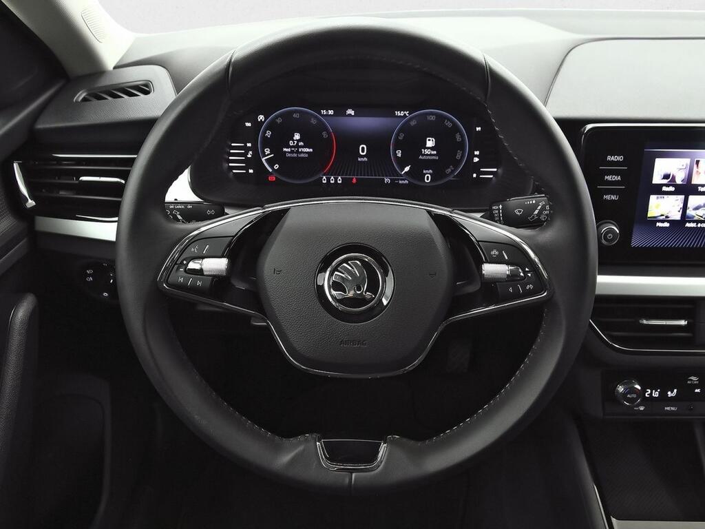Skoda Scala 1.0 TSI 81KW (110 CV) Emotion 18