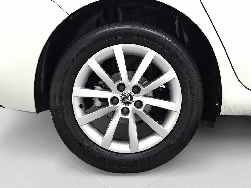 Skoda Scala 1.0 TSI 81KW (110 CV) Emotion 8
