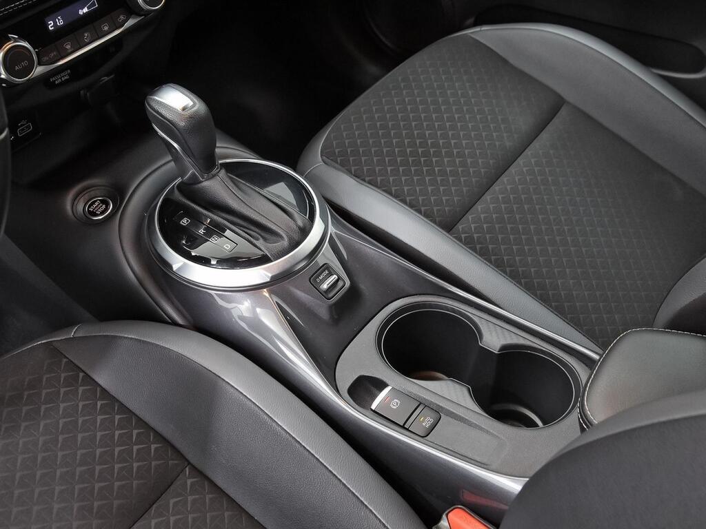 Nissan Juke DIG-T 84 kW (114 CV) DCT 7 V N-Connecta 19