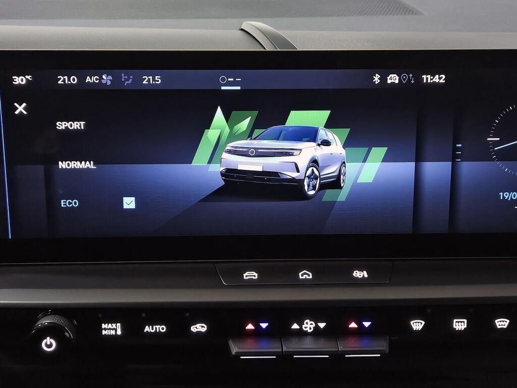 Opel Grandland 1.2T XHT Hybrid eDCT6 S/S GS