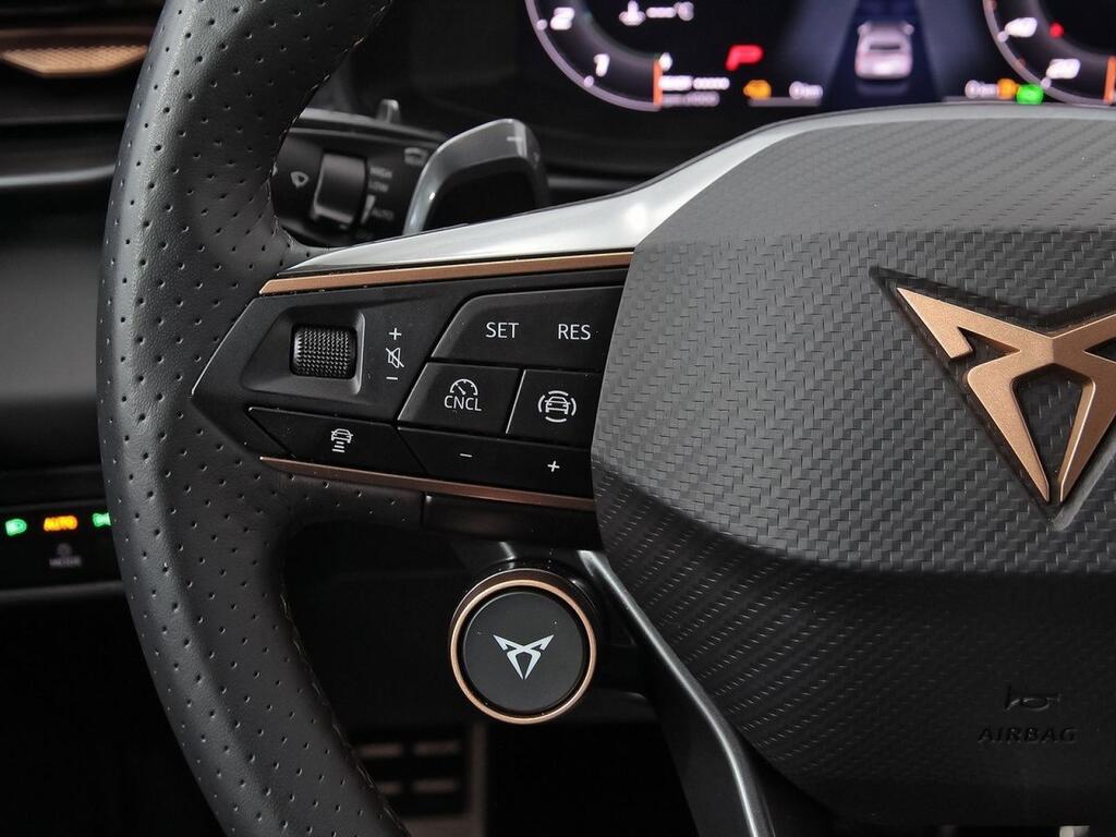 CUPRA Terramar 1.5 TSI e-Hybrid 150kW (204 CV) DSG
